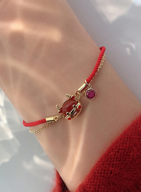 红色小牛红绳双层手链属牛吉祥物