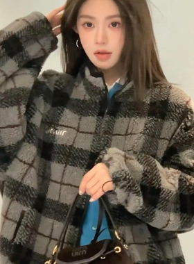 VicxxClothing出品IU字母刺绣摇粒绒面料秋冬保暖加厚格纹外套潮