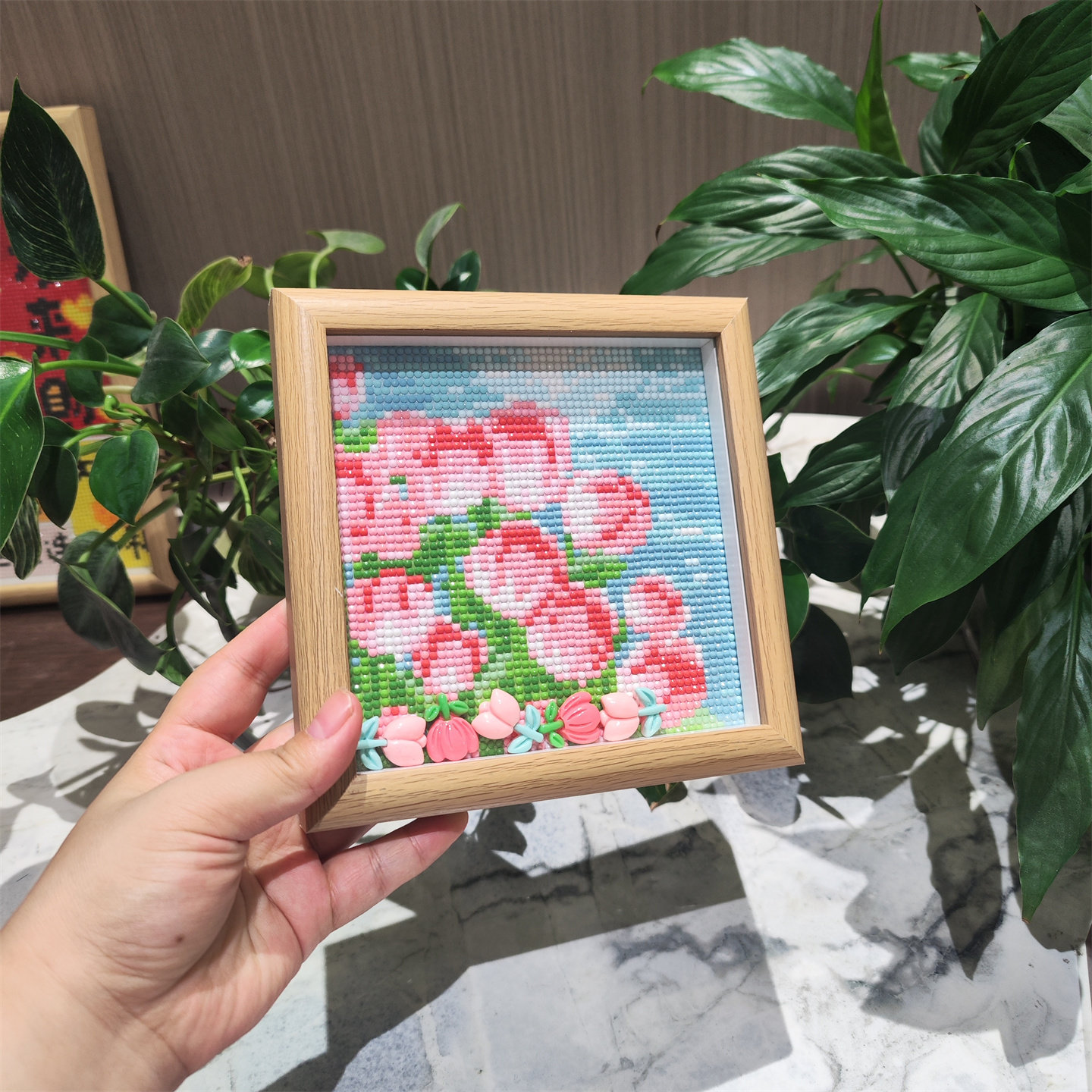 郁金香风景钻石画【送画框】花卉2026新款手工花卉小幅钻石绣摆台