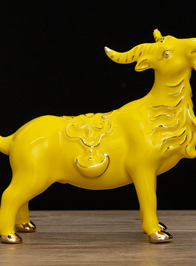 黄色陶瓷羊摆件十二生肖羊招财镇宅风水房屋补角西南角化解吉祥物