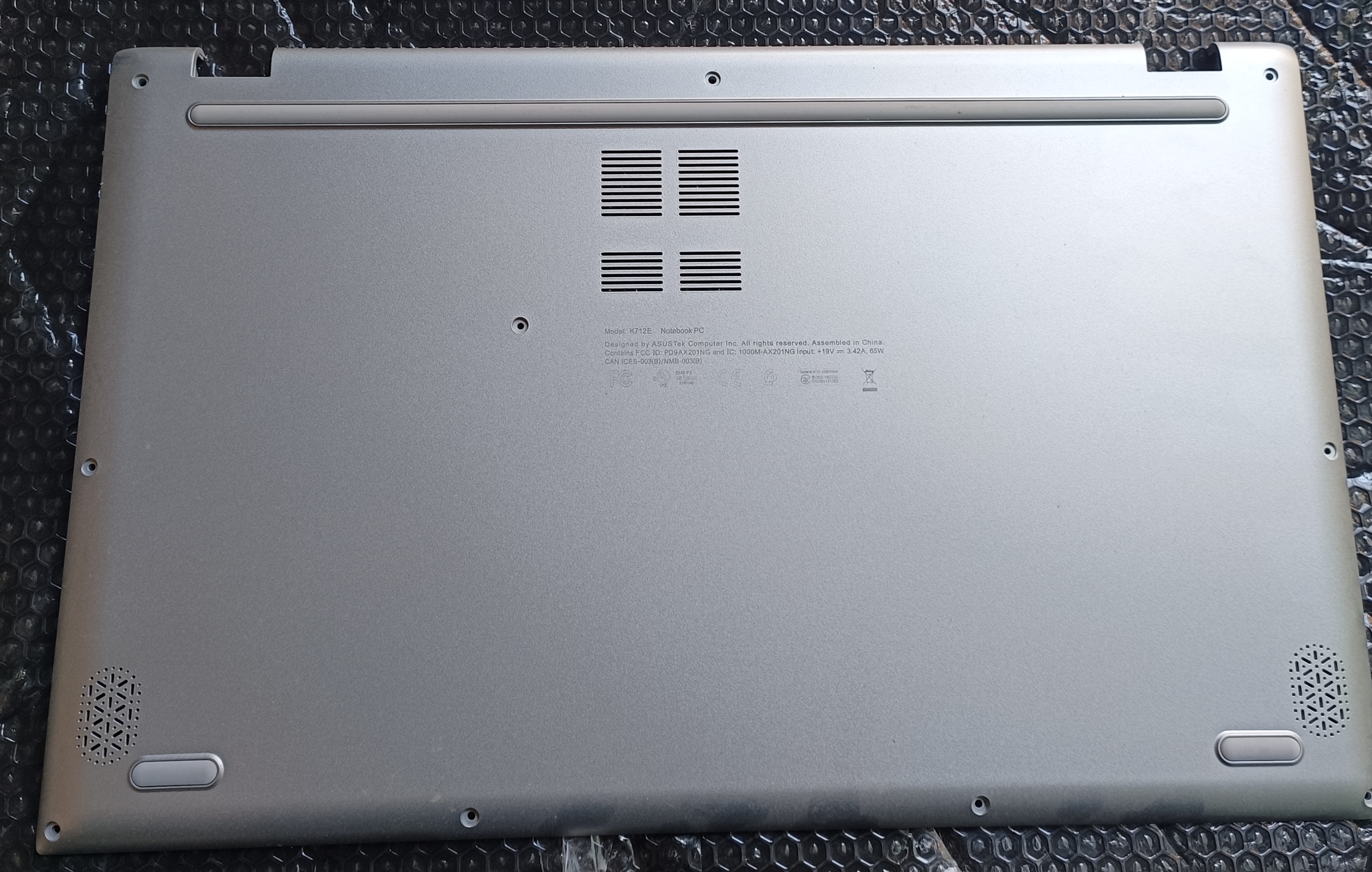 适用Asus华硕X712 F712 M712D A712E P1701F外壳 D壳V7000J