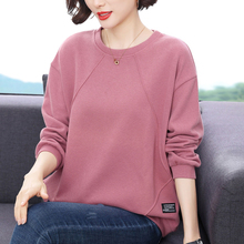 妈妈休闲卫衣女宽松打底衫2025新款秋衣外穿中老年春秋装洋气上衣