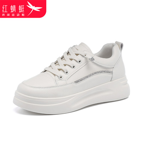 红蜻蜓休闲厚底圆头时尚小白鞋
