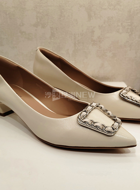 KISSCAT 接吻猫女鞋2025春季新款粗跟尖头浅口时装单鞋KA65122-12