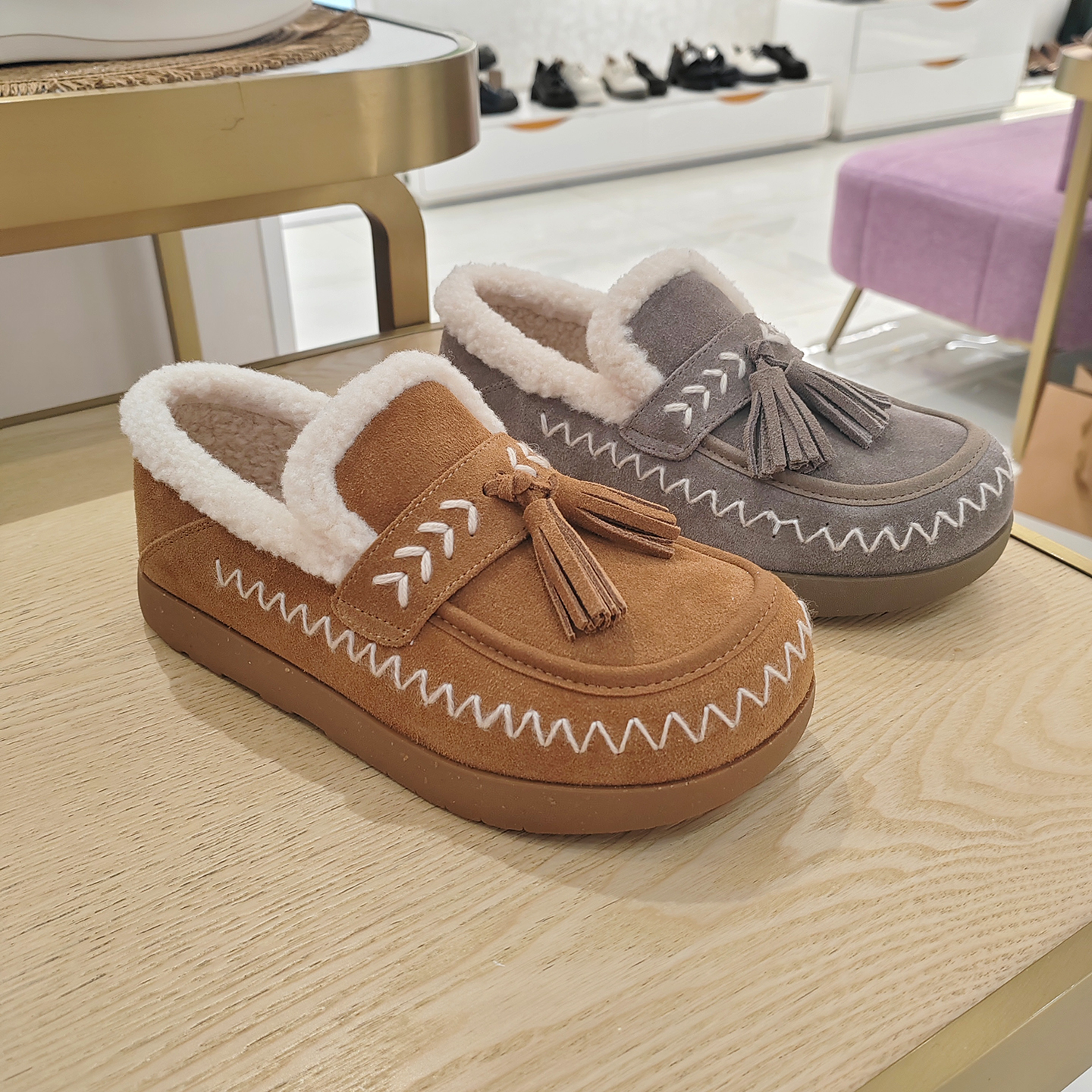 康莉女鞋 2025冬季新款绒里平底舒适保暖休闲百搭雪地靴 KJH58863