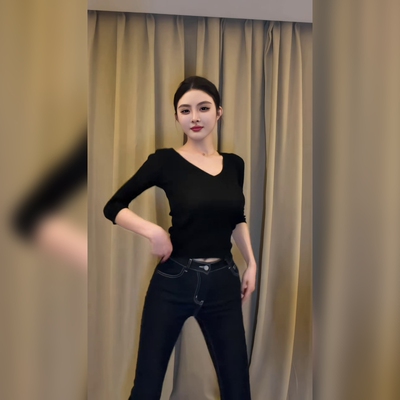 自然风格微喇牛仔裤百搭洒脱