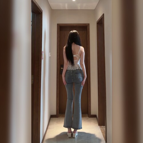高腰破洞微喇显瘦百搭牛仔裤女