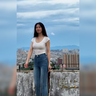 高腰牛仔裤铅笔裤常规款修身显瘦弹力舒适百搭女士气质小脚裤子