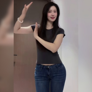 低腰九分铅笔牛仔裤 女款修身显瘦神裤 日常通勤弹力裤