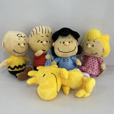 查理布朗公仔毛绒玩具