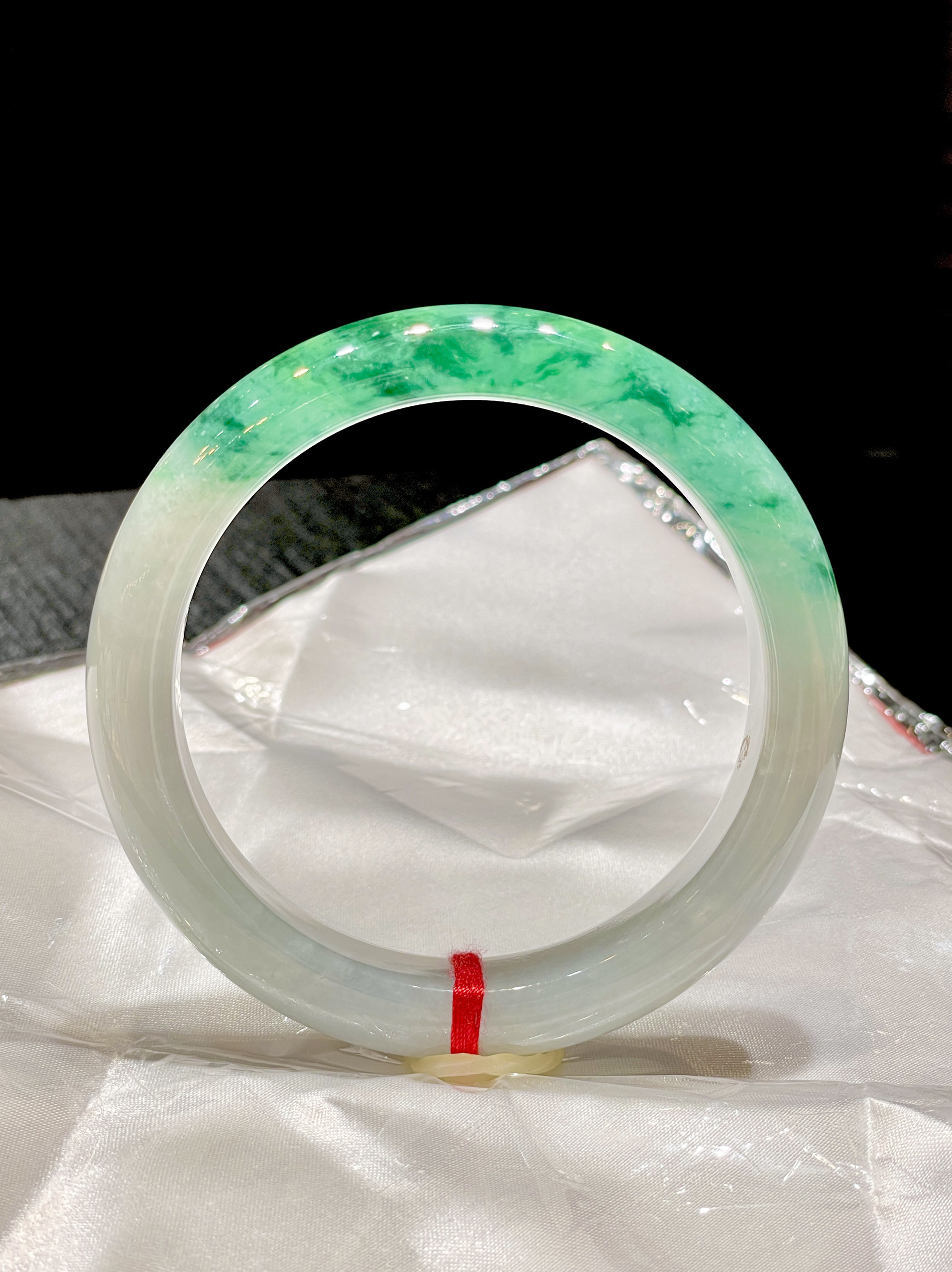 缅甸翡翠A货正品 冰种水润飘绿花58圈口正圈手镯 时尚百搭大气