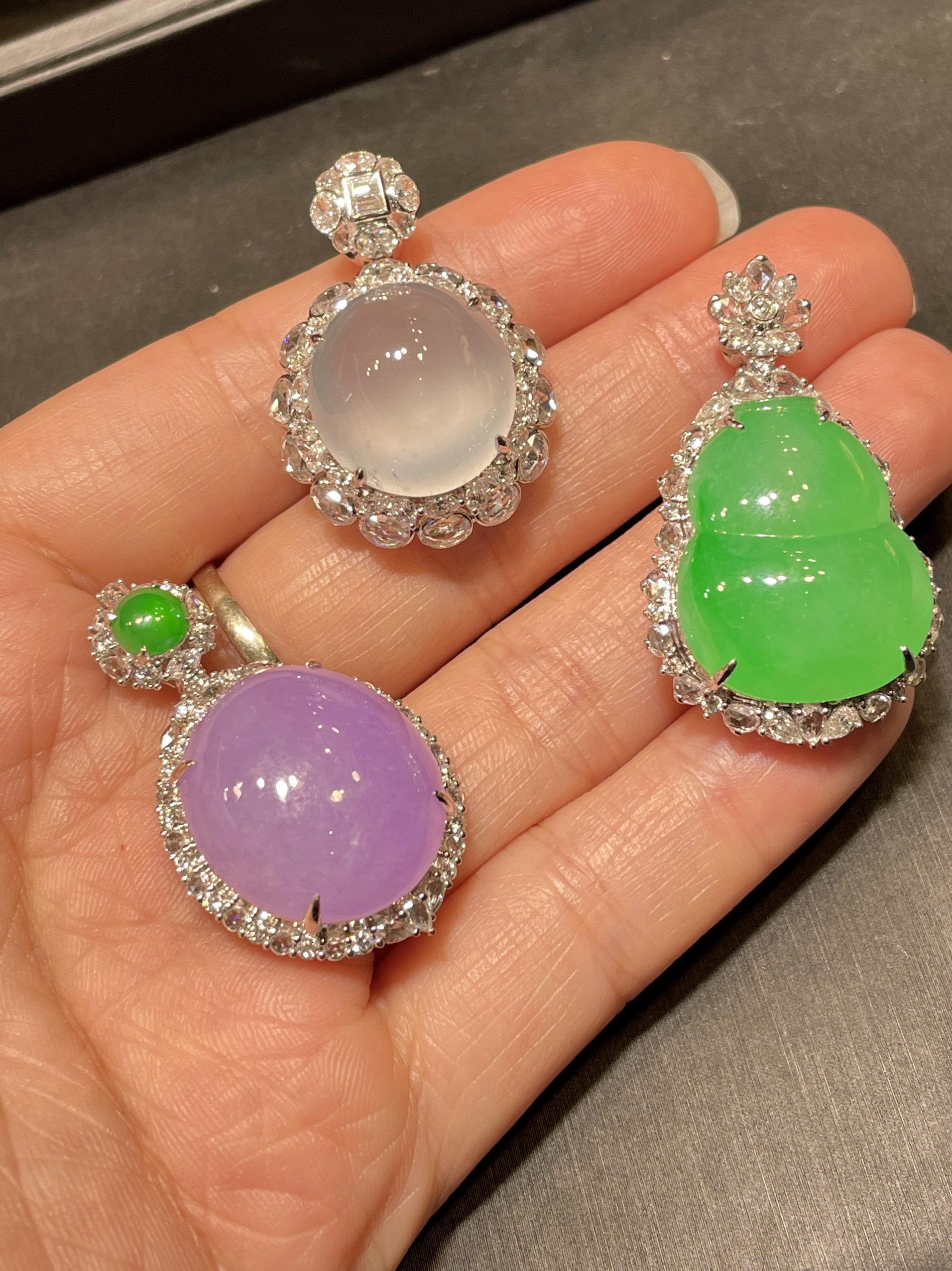 缅甸翡翠A货正品 满绿阳绿葫芦紫罗兰蛋面白冰蛋面吊坠18k金镶嵌