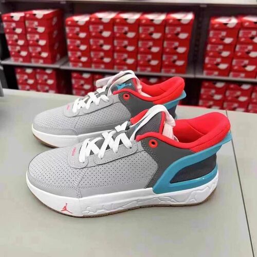 NNike/耐克正品2024春季新款大童低帮运动篮球鞋FQ1306-002