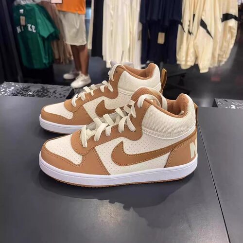 Nike/耐克 大童轻便舒适透气中帮复古运动休闲板鞋 HV1806-121