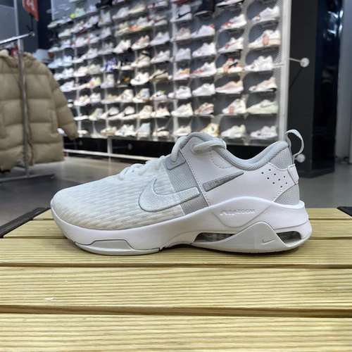 Nike/耐克女子ZOOMBELLA 6防滑耐磨减震低帮训练鞋DR5720-100