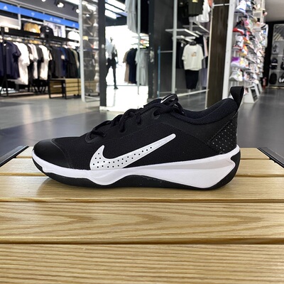 NIKE耐克 OMNI MULTI-COURT 大童轻便运动休闲鞋DM9027-005-002