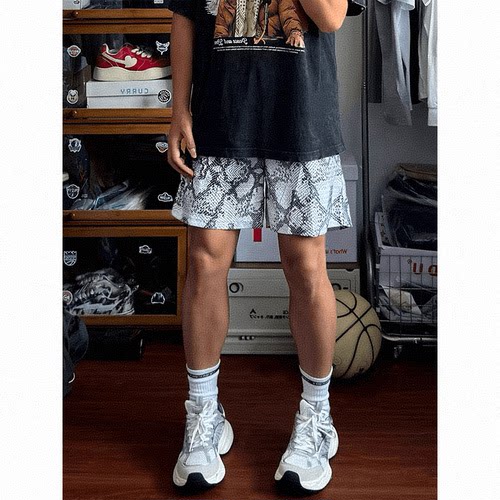 2025美式篮球短裤男款运动速干夏季设计感蛇纹三四分中裤健身训练