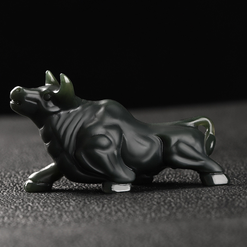 真品和田玉生肖牛手把件男女青玉