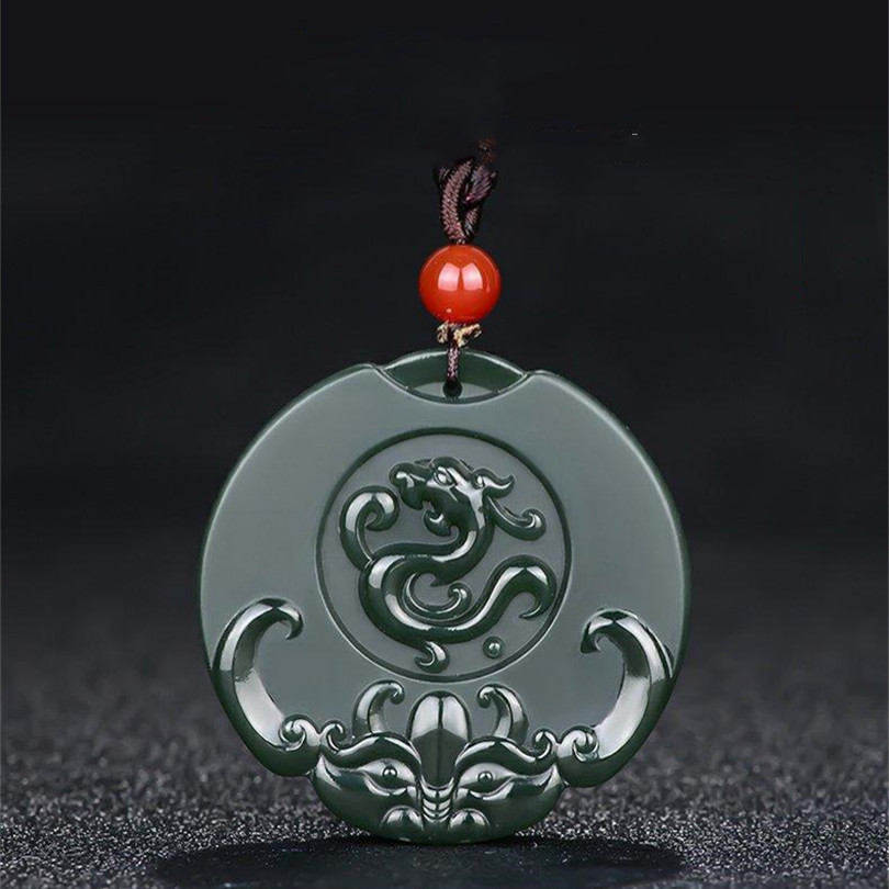 天然和田玉仿古龙兽面玉牌