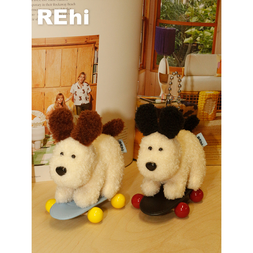 REhi滑板狗狗原创毛绒公仔挂件