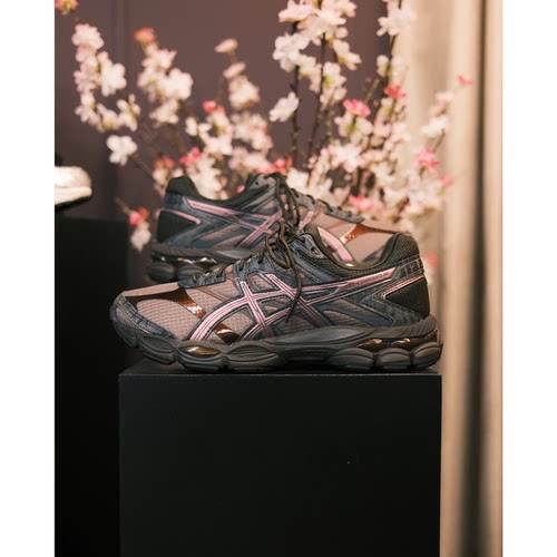 Asics/亚瑟士男女跑步鞋