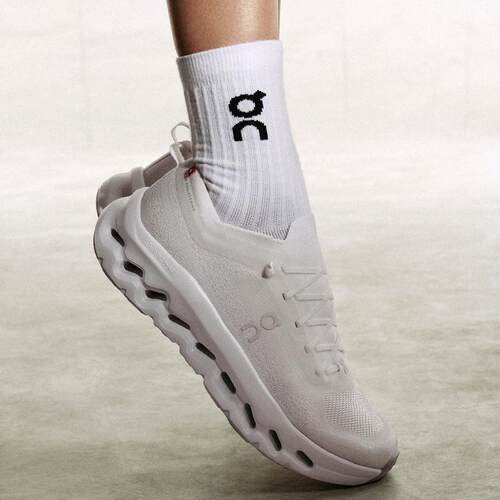 代购on Cloudtilt Moon昂跑男女跑步鞋袜套式缓震轻量运动休闲鞋