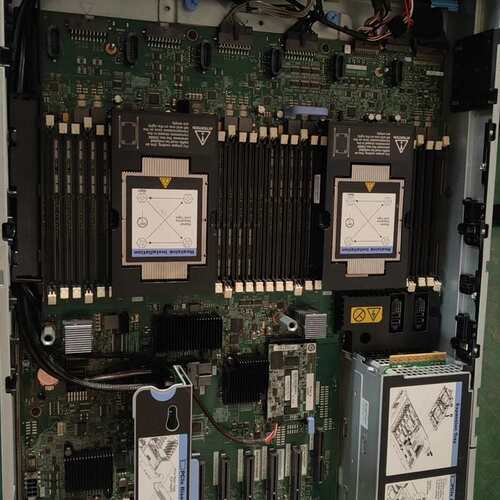 议价IBM X3750M4主板00FL809 00FL84可维修