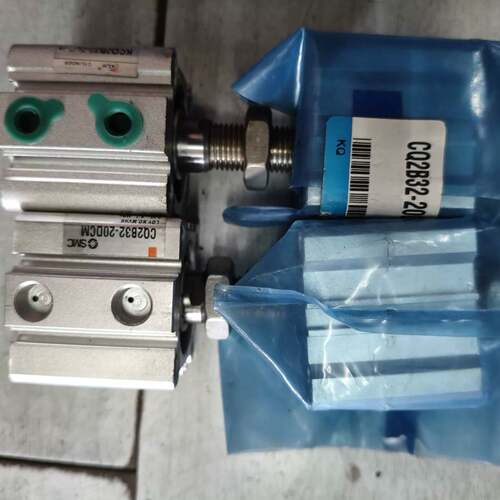 可维修气缸CQ2B32-20DCM，末使用，实物拍摄，总议价