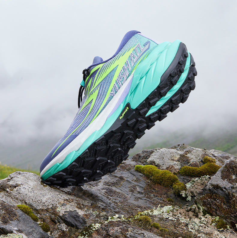 361驭山2.0pro男鞋运动鞋2025冬季户外厚底跑鞋减震耐磨跑步鞋男