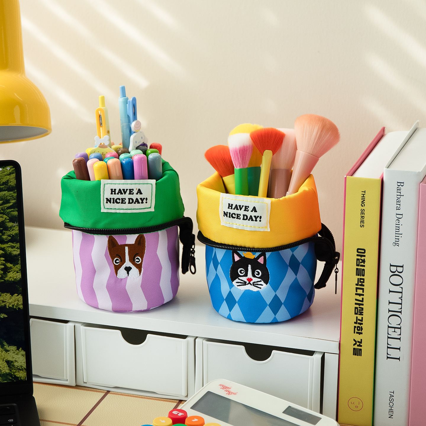 刺绣笔筒可站立笔袋ins高颜值