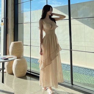 连衣裙女 韩国东大门新款 气质性感方领收腰显瘦减龄荷叶边吊带无袖