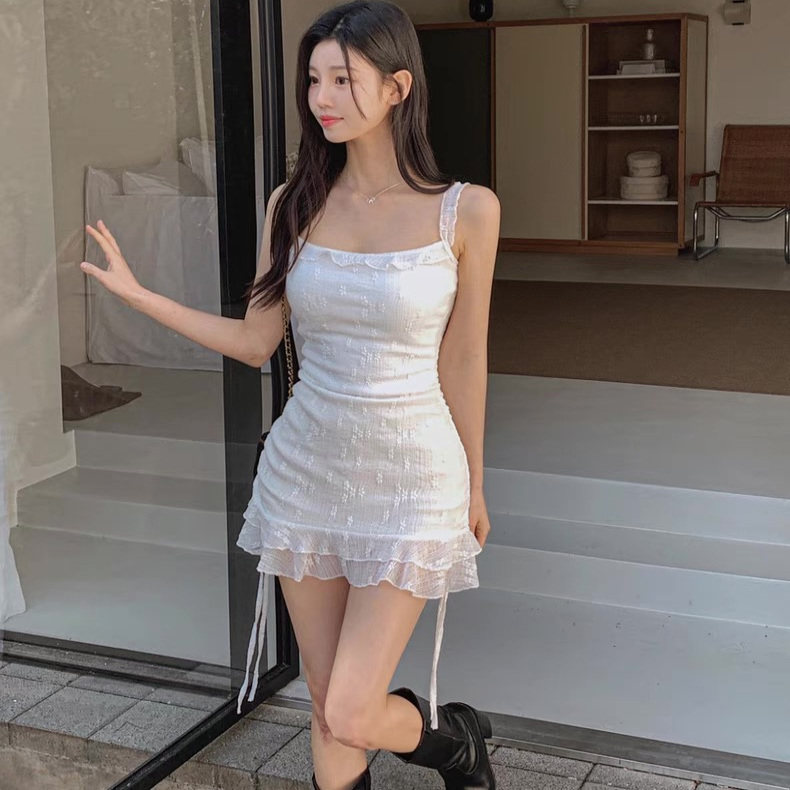 韩国东大门新款纯欲辣妹~修身显身材荷叶边性感蕾丝吊带连衣裙女