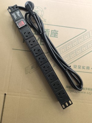 工业级16APDU插座 8位16安3点配置 工装设备/流水线专用供电插座