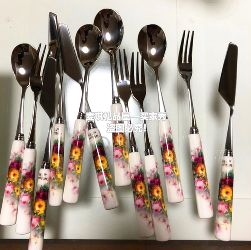 韩国进口餐具 意大利玫瑰骨瓷柄不锈钢西餐咖啡勺黄油刀水果叉 6P