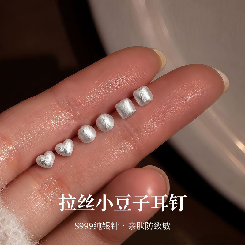 S999纯银针迷你方块耳钉女高级感睡觉免摘耳环简约日常百搭耳饰品