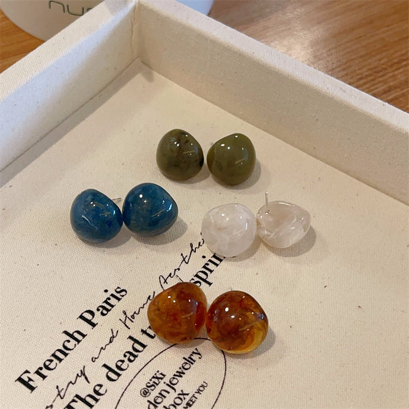 半透明复古四季款弧形树脂耳环银针半球果冻耳钉简约通勤耳饰品