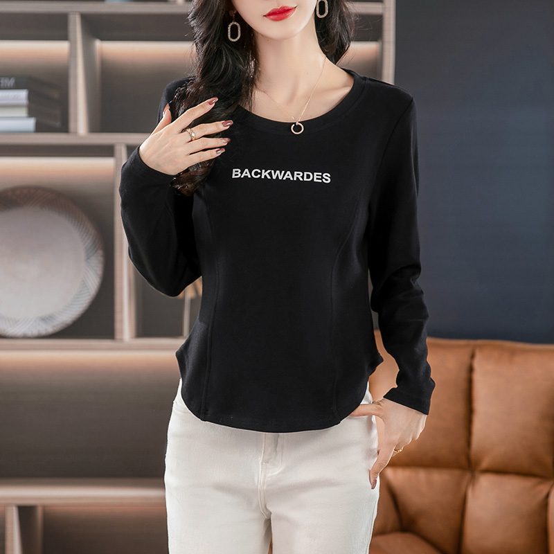 伊自尚2024年新款女装韩版胖mm大码春季时尚显瘦百搭圆领T恤女潮