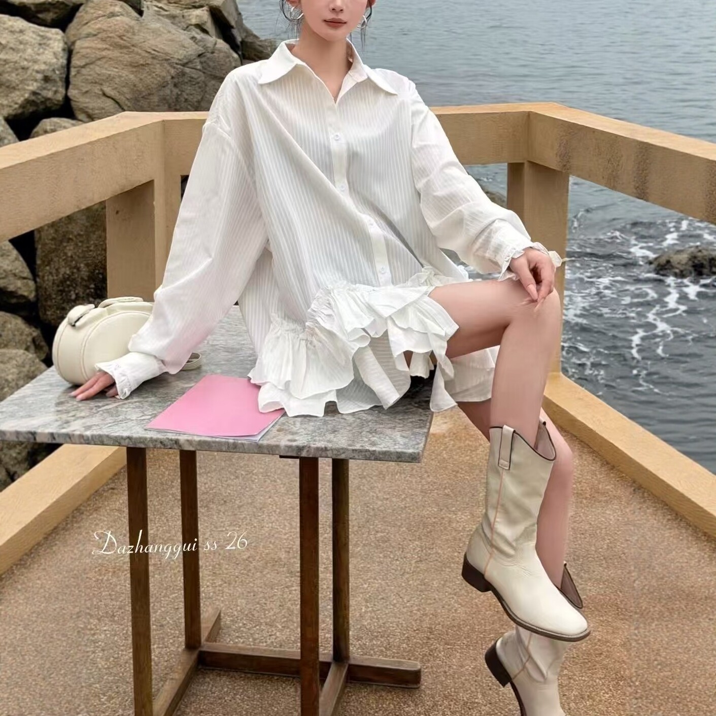 翻领拼接荷叶边不规则衬衫裙女