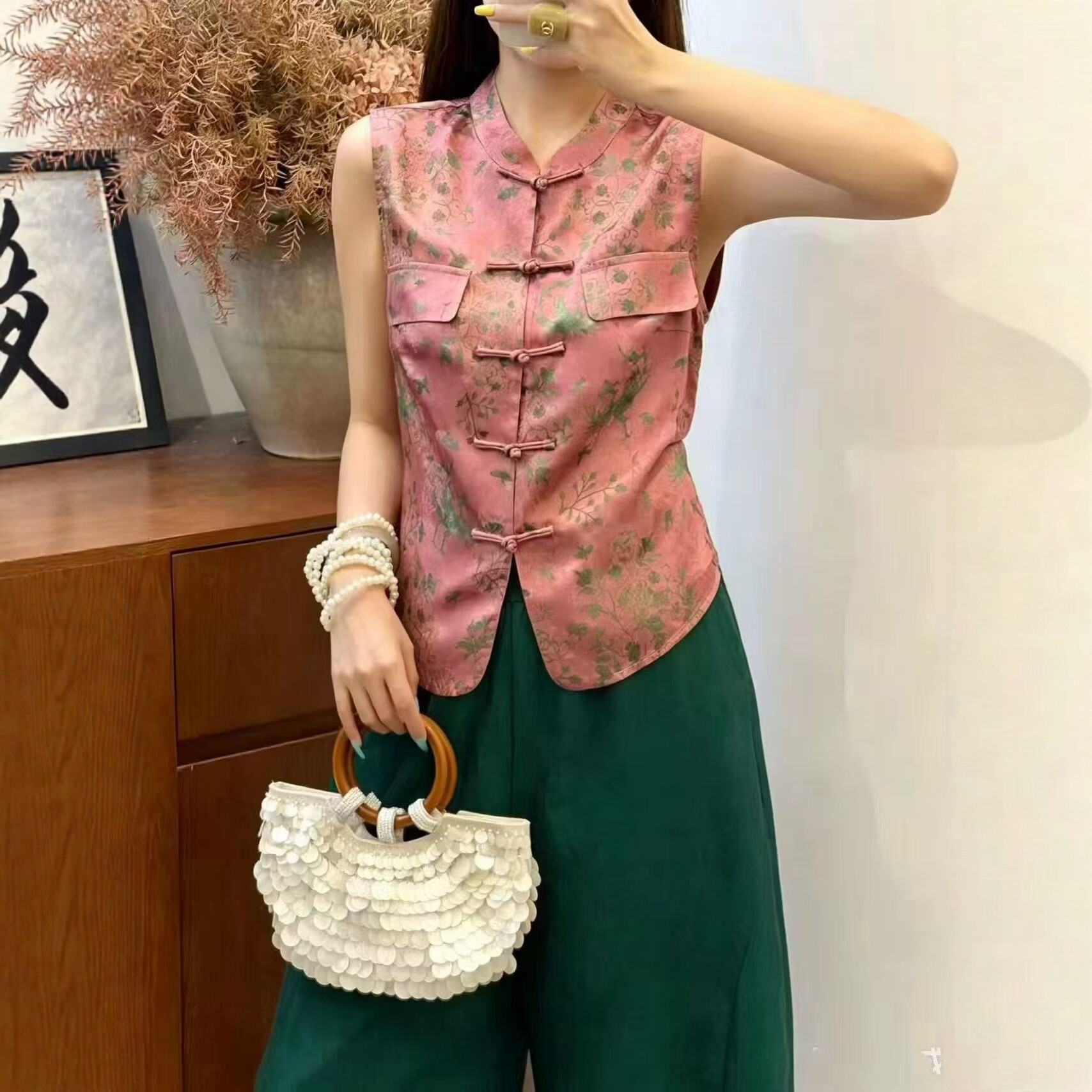 立领新中式复古盘扣马甲上衣女