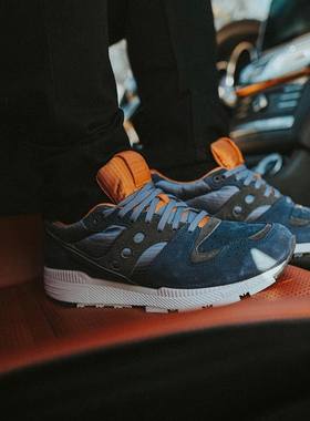 索康尼 SAUCONY AZURA WEATHERED LUXURY 男款休闲复古跑鞋 全皮