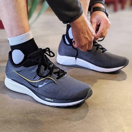 Saucony索康尼GUIDE向导支撑跑鞋