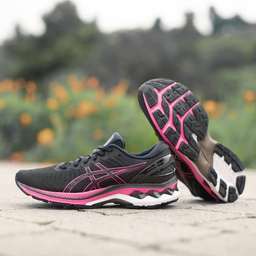 ASICS亚瑟士KAYANO支撑稳定跑鞋