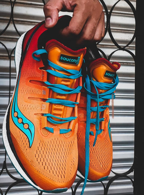 【清仓】Saucony索康尼Freedom ISO 自由男子轻量缓震跑步鞋体测