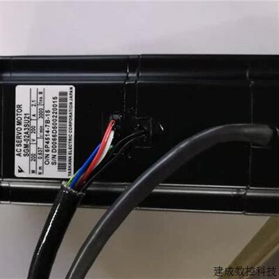 议价SGMPH-02AAA-TE41 安川伺服电机  全新原装  现货供应 特价