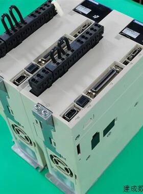 议价SGD7S-5R5A00A002 安川伺服驱动器 成色漂亮 质保3个月 询价