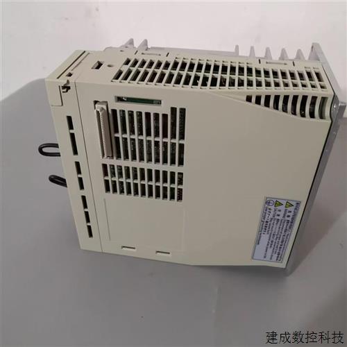 议价安川伺服驱动器SGMMS-08A3C6S现货库存质保一年技术支持顺丰