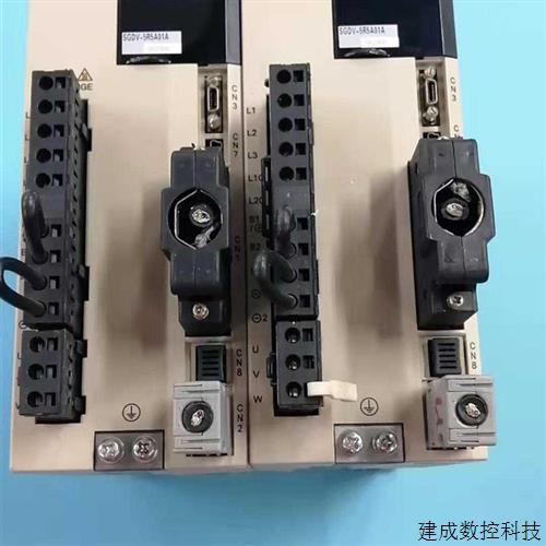 议价SGDV-5R5A01A安川伺服驱动器成色漂亮质保3个月 议价