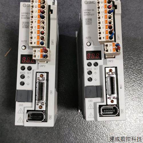 议价* LECSA2-S3 SMC驱动器 拆机成色好  原装现货
