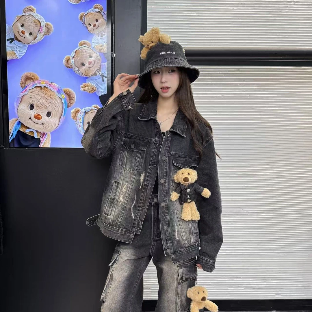 新款设计感玩偶休闲风牛仔外套