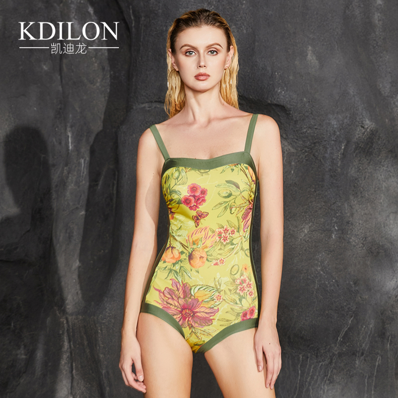 凯迪龙小胸聚拢性感温泉游泳衣连体三角带外衫保守显瘦遮肚女装